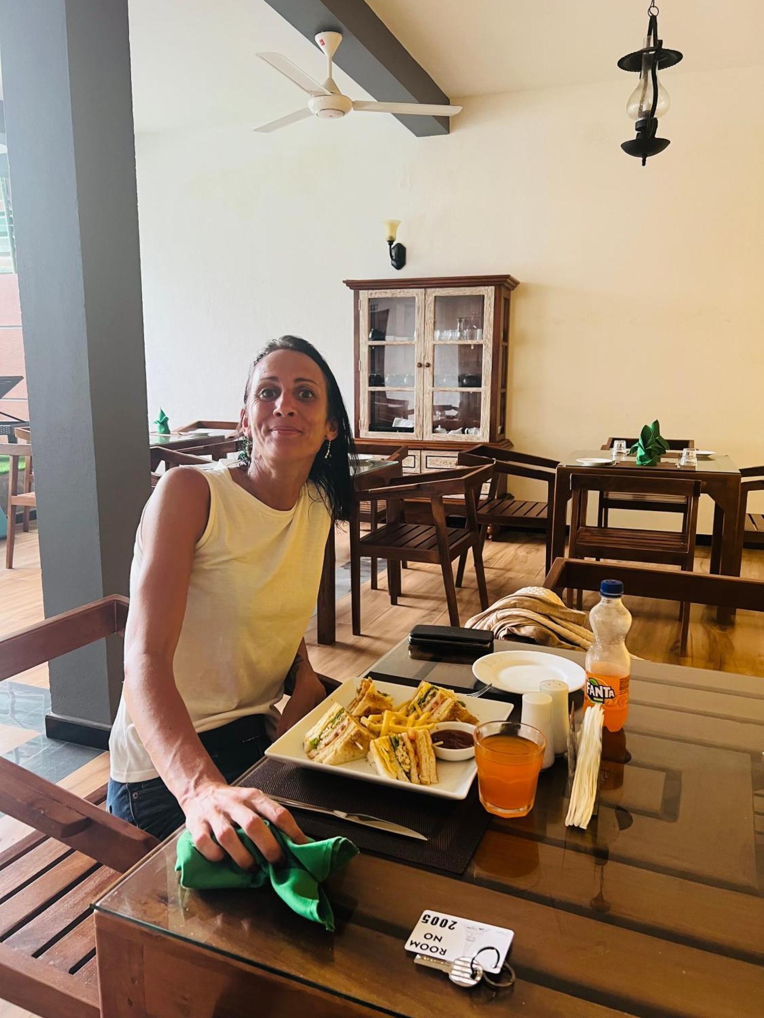 Mama'S Boutique Beach Hotel Negombo Eksteriør billede